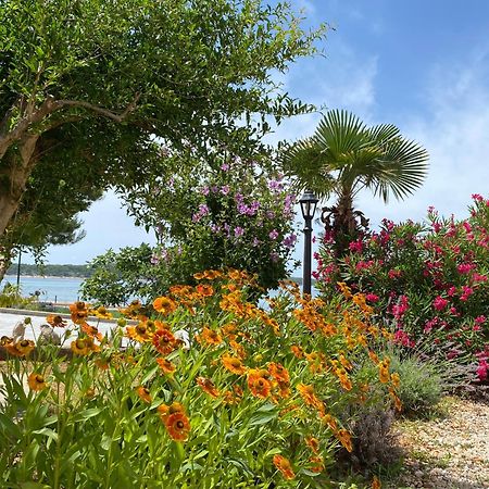 Barbat na Rabu Apartments And Rooms Villa Luci מראה חיצוני תמונה