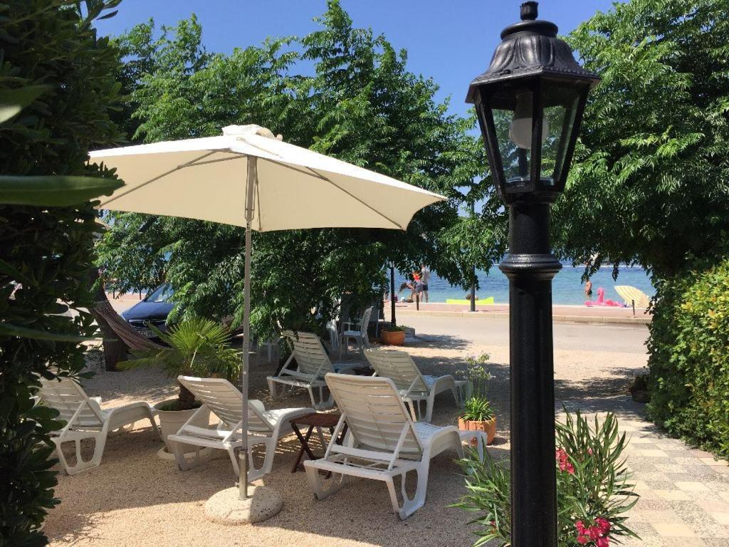 Barbat na Rabu Apartments And Rooms Villa Luci מראה חיצוני תמונה